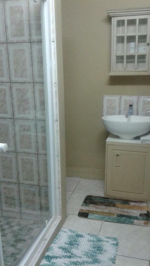 Apartamento 36 Df Strauss Street Kleinmond Exterior foto