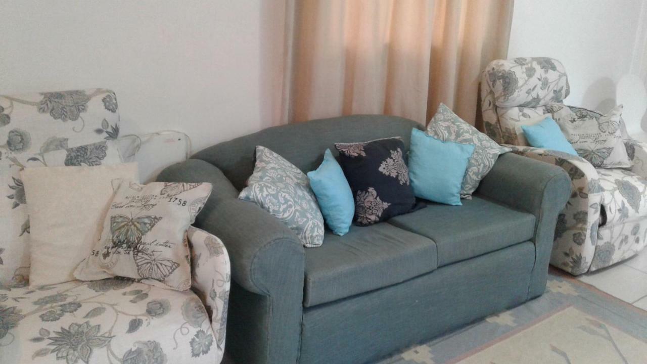 Apartamento 36 Df Strauss Street Kleinmond Exterior foto